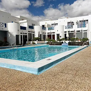 Vanessa Puerto Del Carmen Apartment
